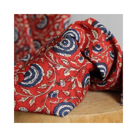 voile de coton fleuri - un chat sur un fil