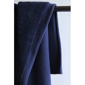 tissu teddy marine envers polaire - un chat sur un fil