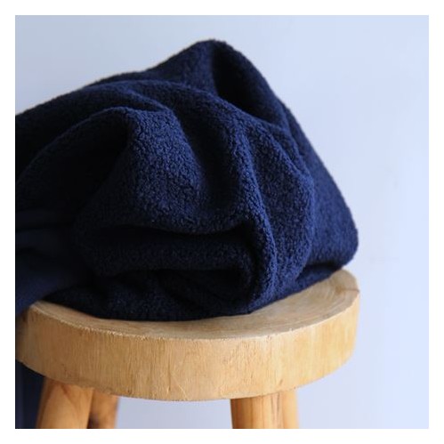 tissu sherpa marine envers polaire - un chat sur un fil