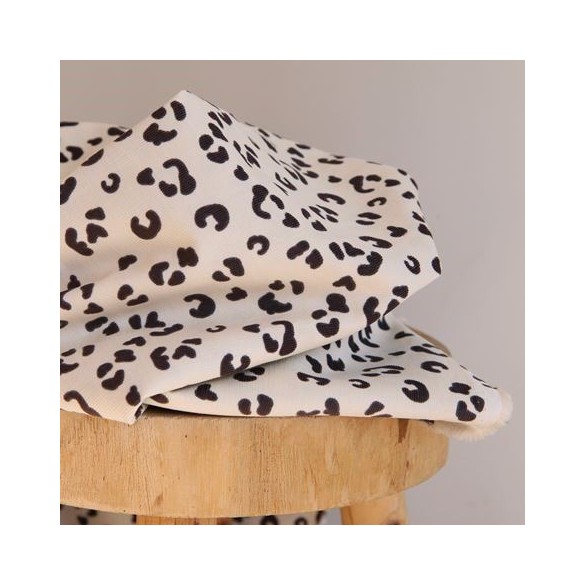 tissu velours milleraies - un chat sur un fil