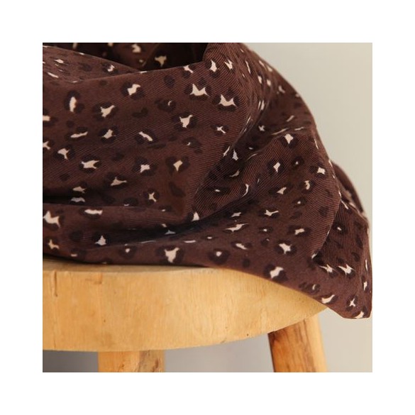 tissu velours milleraies - un chat sur un fil