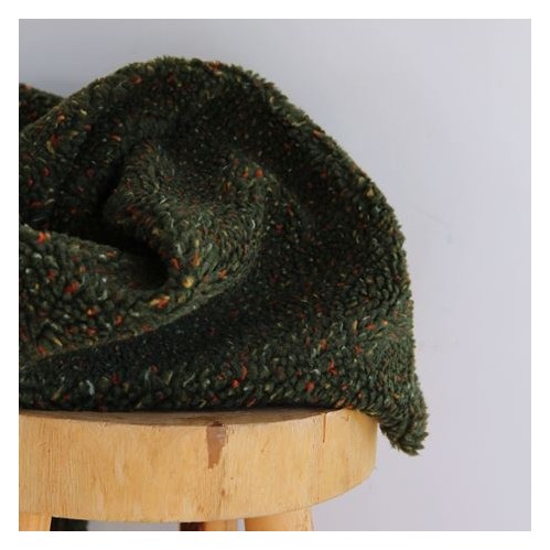 Teddy sherpa kaki chiné - un chat sur un fil