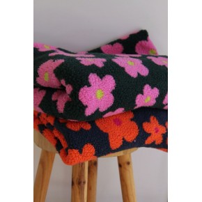 sherpas big flowers - un chat sur un fil