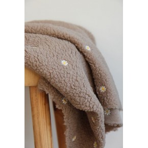 tissu moumoute beige taupe brodé