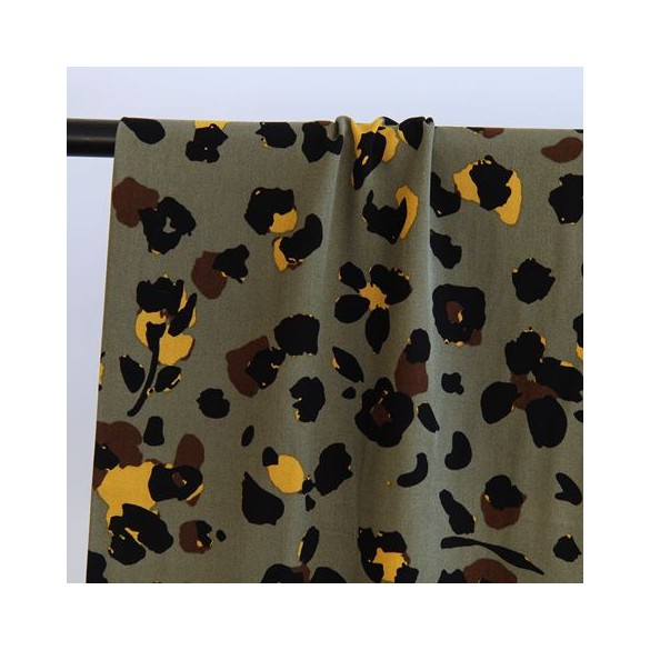 twill de viscose fleurs kaki - un chat sur un fil