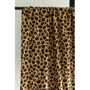 tissu imprimé léopard - un chat sur un fil