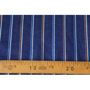 jean rayé brut - un chat sur un fil