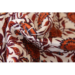 tissu matelassé fleurs - un chat sur un fil