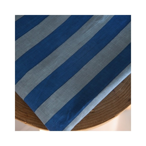 tissu coton indien vente au mètre - un chat sur un fil