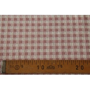 tissu broderie carreaux vieux rose et écru