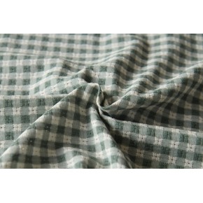 tissu original brodé vichy - un chat sur un fil