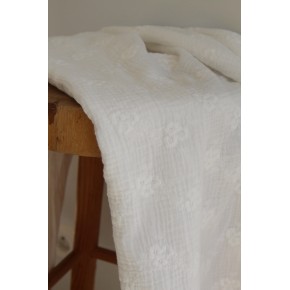 tissu brodé en coton blanc - un chat sur un fil