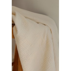 tissu brodé en coton écru - un chat sur un fil