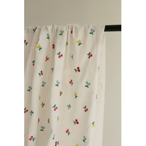 jolie popeline de coton brodé - cerises