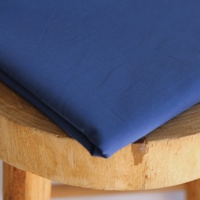 coton uni bleu indigo - un chat sur un fil