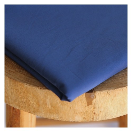 coton uni bleu indigo - un chat sur un fil