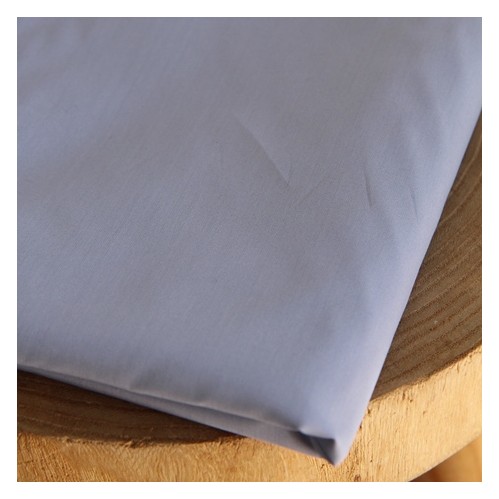 coton uni bleu ciel - un chat sur un fil