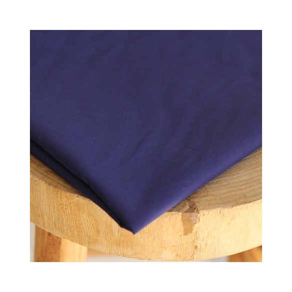 coton uni bleu nuit - un chat sur un fil