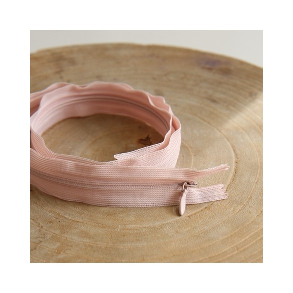 Fermeture Eclair invisible rose nude - un chat sur un fil