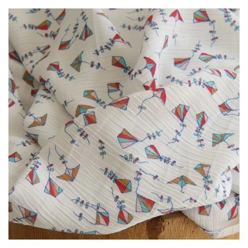 tissu crépon de viscose cerf-volants - un chat sur un fil