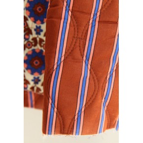 tissu matelassé rayures et fleurs - un chat sur un fil