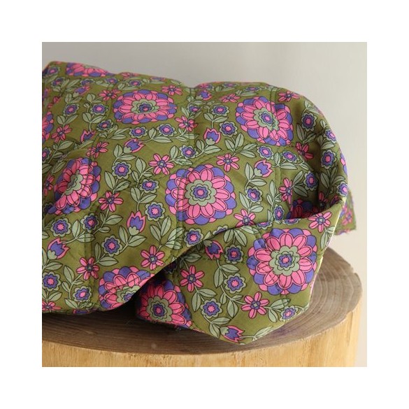 joli matelassé coton fleurs et rayures - un chat sur un fil