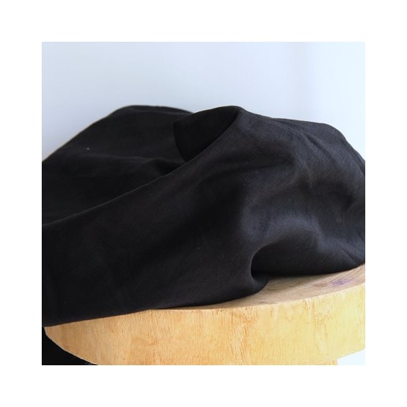 tissu en lin noir - fin et léger