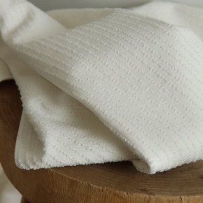 Gabardine coton en relief écru