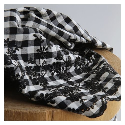 coton vichy noir et écru brodé - un chat sur un fil