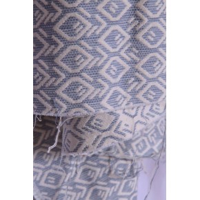 tissu jacquard imprimé bleu et écru