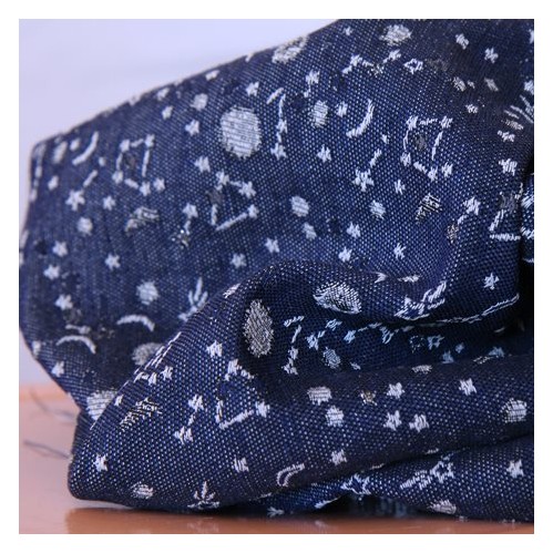 tissu français - jacquard bleu foncé et blanc