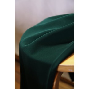 crêpe vert foncé - un chat sur un fil