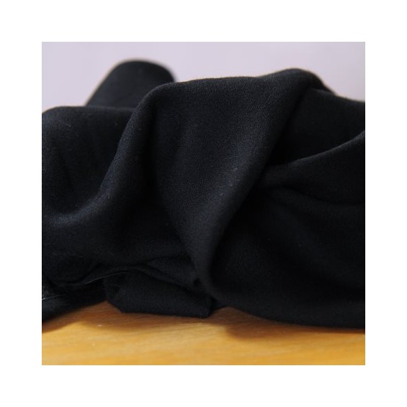 tissu crêpe de viscose et laine noir