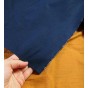 joli tissu chic et élégant bleu foncé - un chat sur un fil