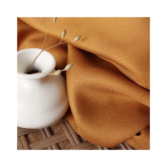 crepe de viscose atelier brunette ocre